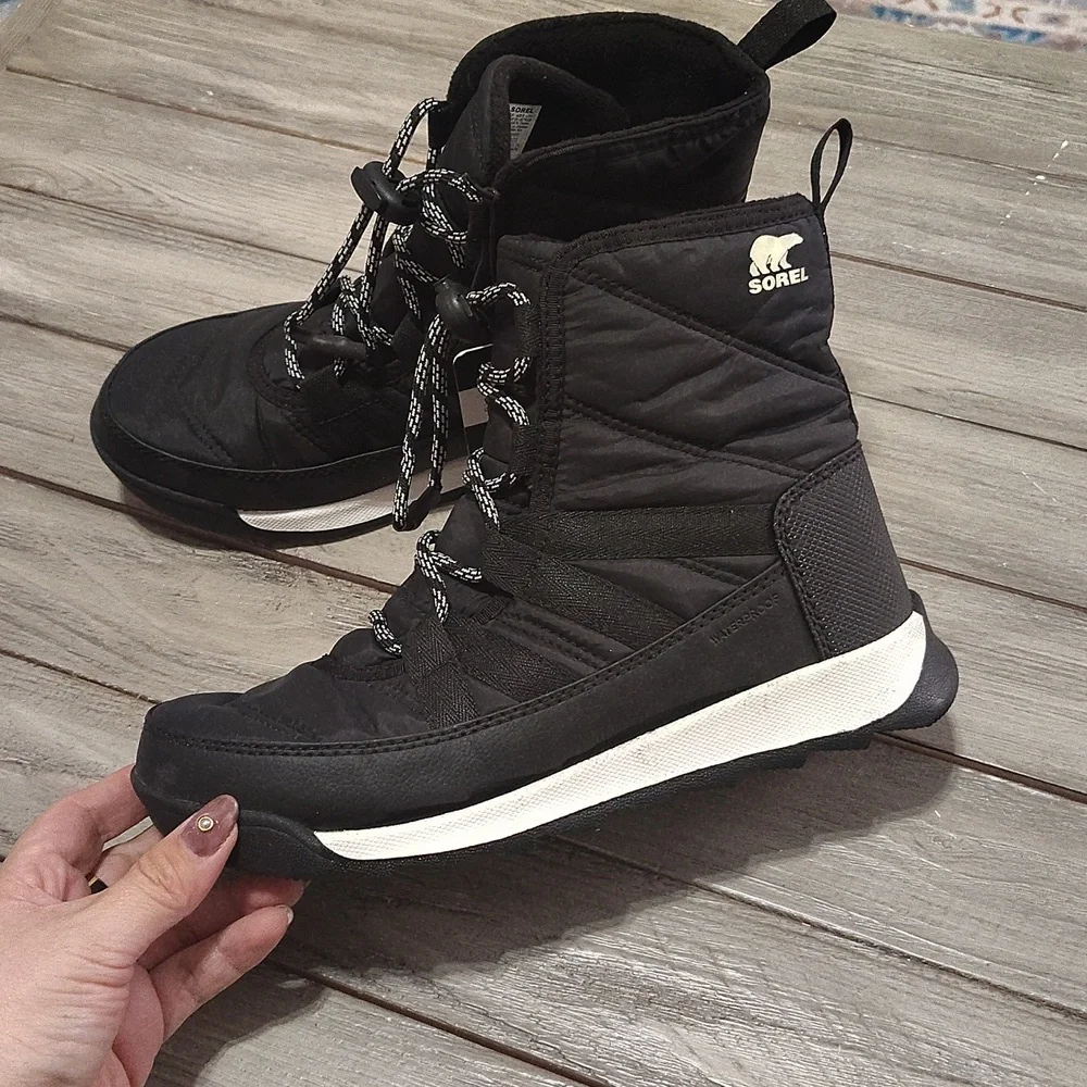 New Sorel Kids Whitney™ II Short Lace Boot Size US 4 EU 35